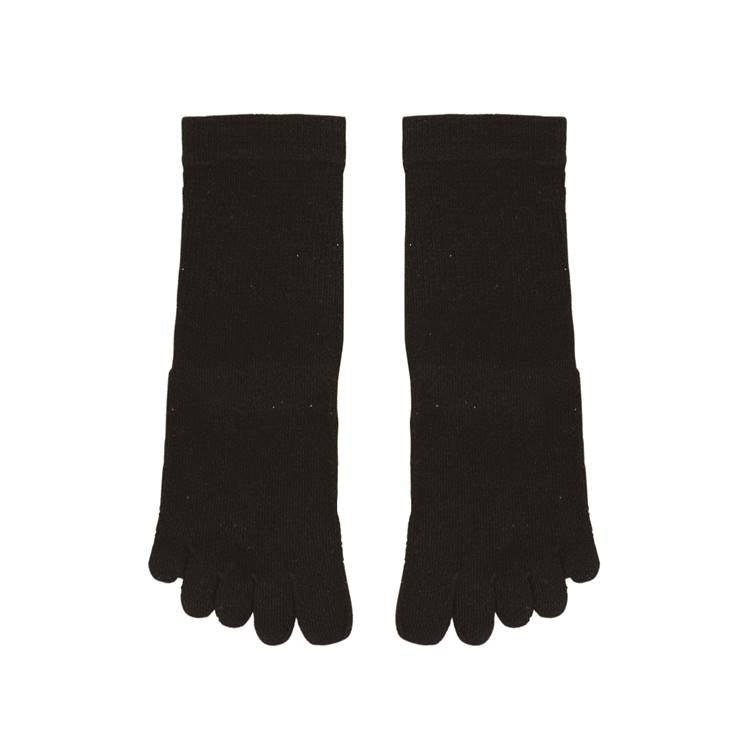 程よい厚さで使いやすい 5本指ソックス