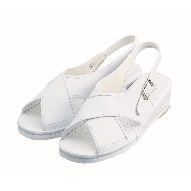 ナースサンダル