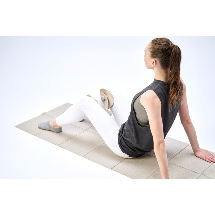 内転筋トレーナー