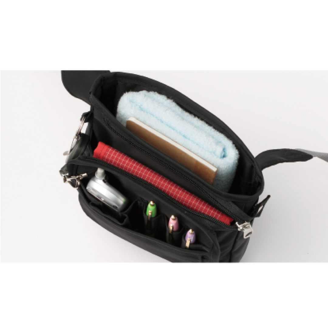 ウエストバッグ